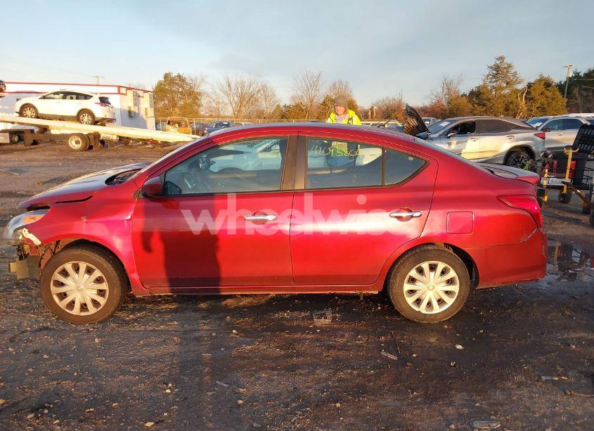 Photo 14 of 2018 Nissan Versa 1.6 SV (VIN 3N1CN7AP1JL878112)