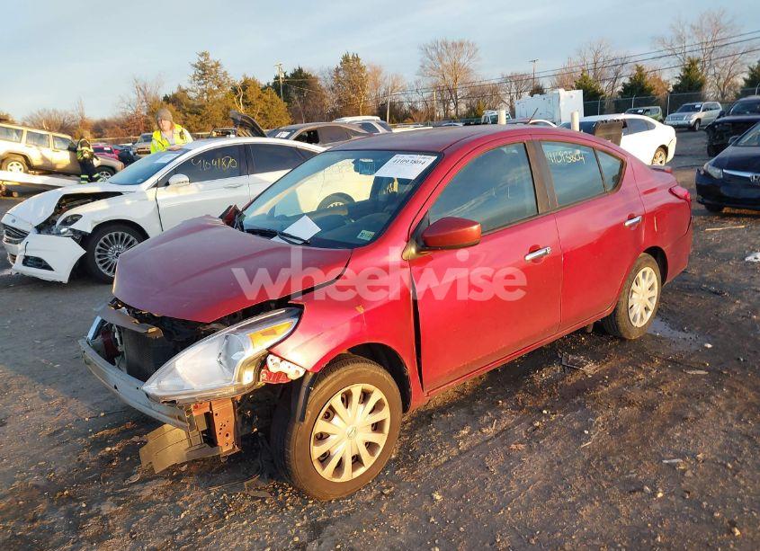 Photo 2 of 2018 Nissan Versa 1.6 SV (VIN 3N1CN7AP1JL878112)