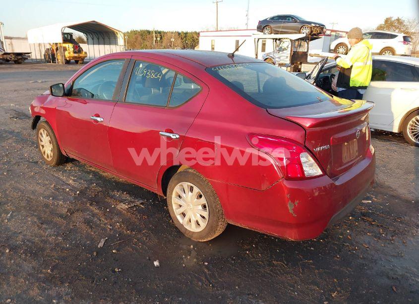 Photo 3 of 2018 Nissan Versa 1.6 SV (VIN 3N1CN7AP1JL878112)