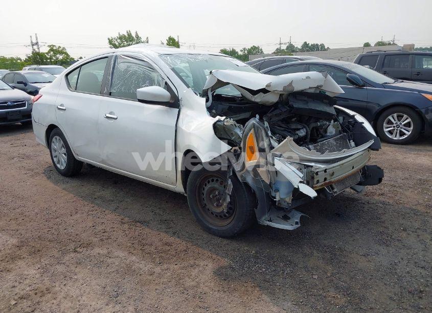 2019 Nissan Versa 1.6 SV (VIN 3N1CN7AP1KL809079) main photo
