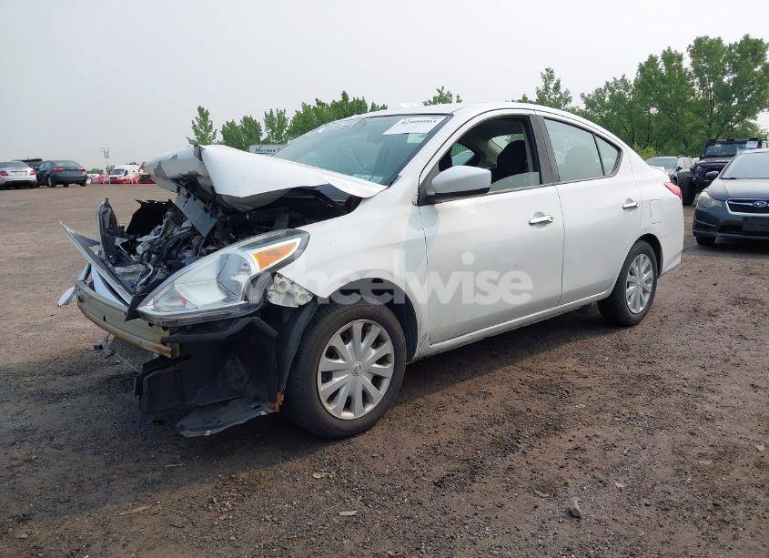 Photo 2 of 2019 Nissan Versa 1.6 SV (VIN 3N1CN7AP1KL809079)
