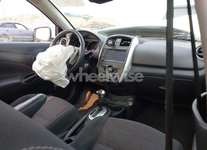 Photo 5 of 2019 Nissan Versa 1.6 SV (VIN 3N1CN7AP1KL809079)