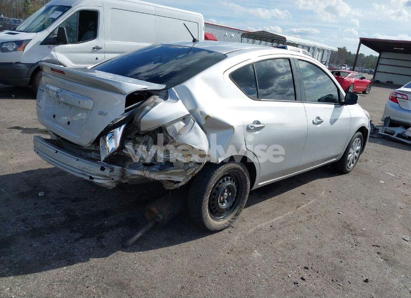 Photo 4 of 2019 Nissan Versa 1.6 SV (VIN 3N1CN7AP1KL813942)