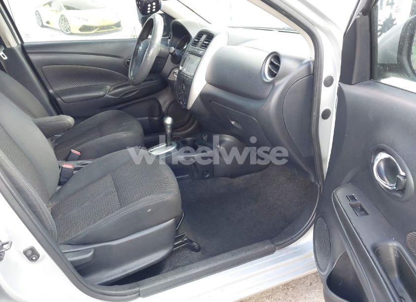 Photo 5 of 2019 Nissan Versa 1.6 SV (VIN 3N1CN7AP1KL813942)