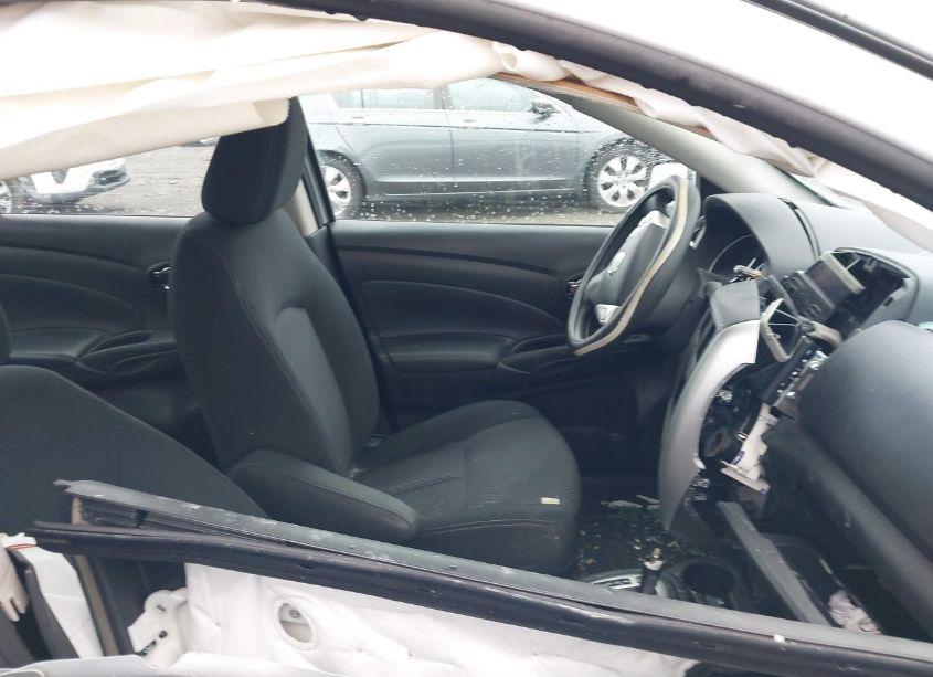 Photo 5 of 2019 Nissan Versa 1.6 SV (VIN 3N1CN7AP1KL818364)