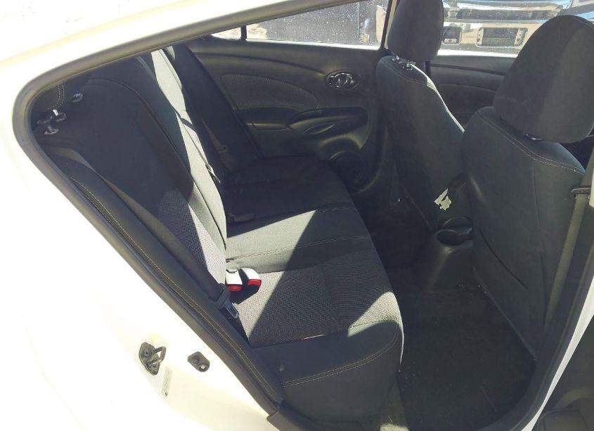 Photo 5 of 2019 Nissan Versa 1.6 SV (VIN 3N1CN7AP1KL826237)