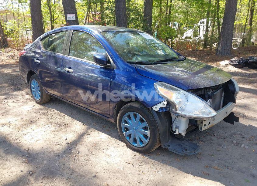2019 Nissan Versa 1.6 SV (VIN 3N1CN7AP1KL829073) main photo