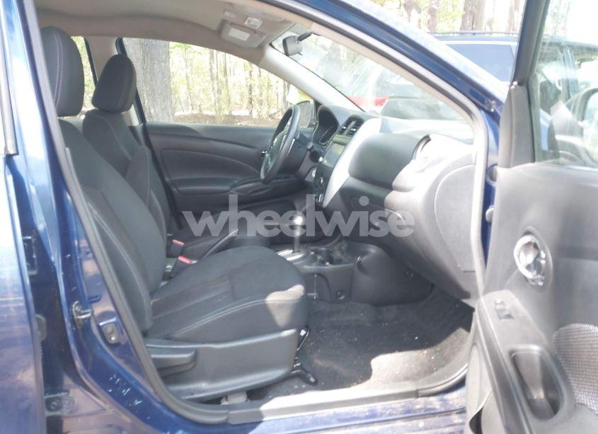Photo 5 of 2019 Nissan Versa 1.6 SV (VIN 3N1CN7AP1KL829073)