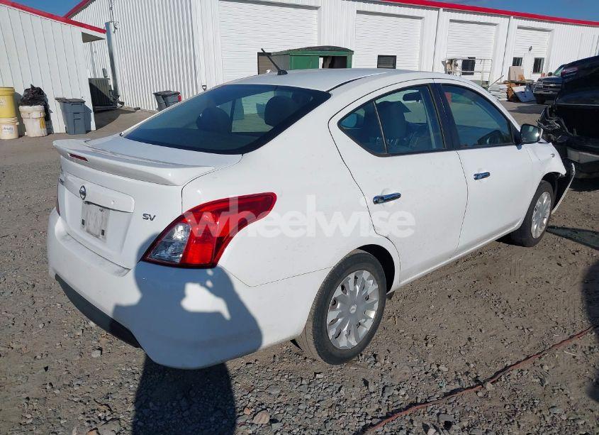 Photo 4 of 2019 Nissan Versa 1.6 SV (VIN 3N1CN7AP1KL832555)