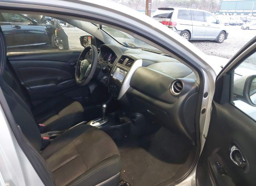 Photo 5 of 2019 Nissan Versa 1.6 SV (VIN 3N1CN7AP1KL838825)