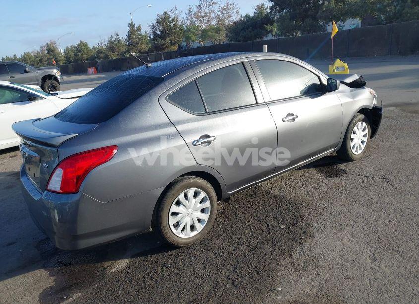 Photo 4 of 2019 Nissan Versa 1.6 SV (VIN 3N1CN7AP1KL841160)