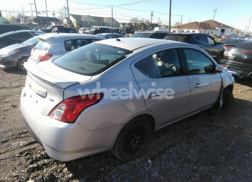 Photo 4 of 2019 Nissan Versa 1.6 SV (VIN 3N1CN7AP1KL847007)