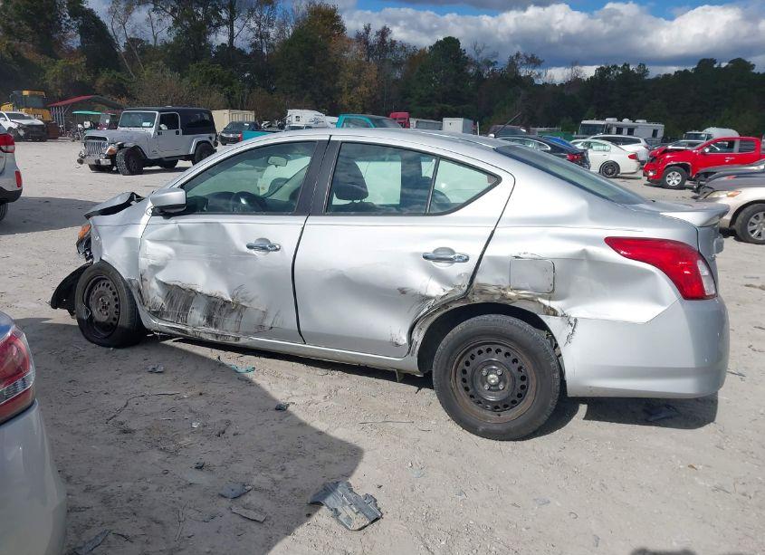 Photo 14 of 2019 Nissan Versa 1.6 SV (VIN 3N1CN7AP1KL849680)
