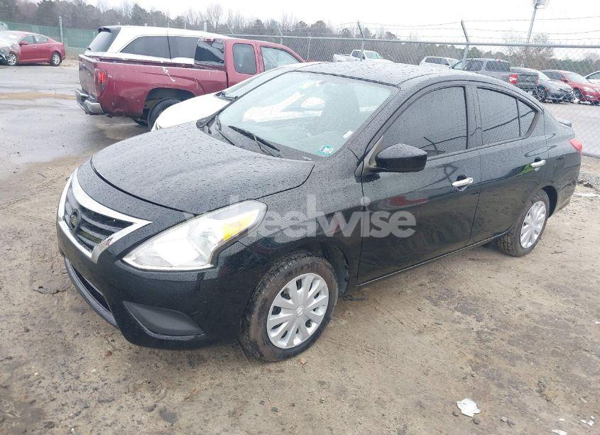 Photo 2 of 2019 Nissan Versa 1.6 SV (VIN 3N1CN7AP1KL854782)