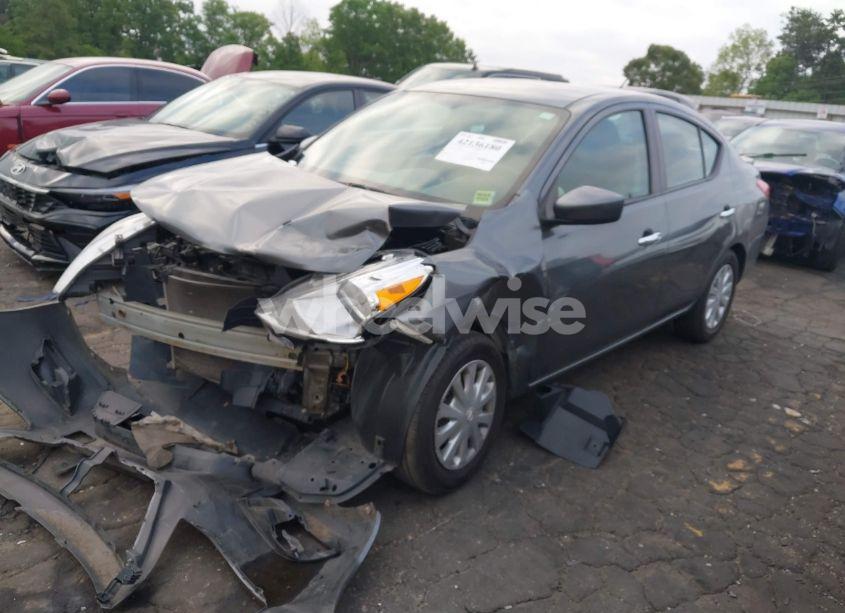 Photo 2 of 2019 Nissan Versa 1.6 SV (VIN 3N1CN7AP1KL869816)