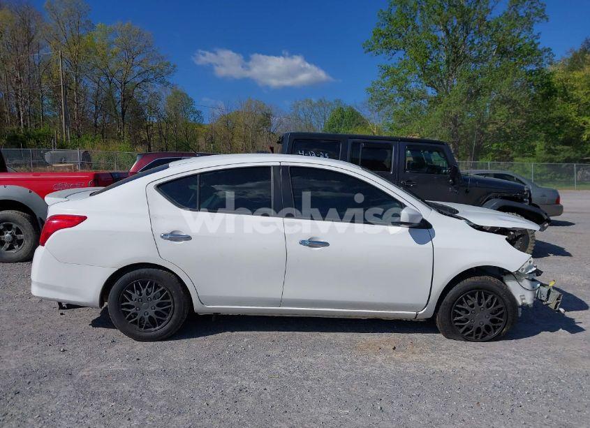 Photo 14 of 2019 Nissan Versa 1.6 SV (VIN 3N1CN7AP1KL871615)