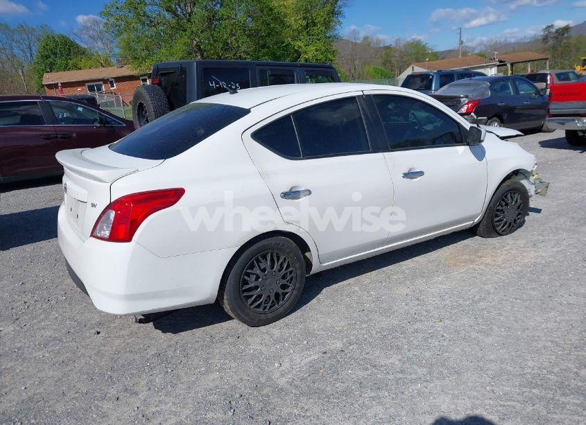 Photo 4 of 2019 Nissan Versa 1.6 SV (VIN 3N1CN7AP1KL871615)