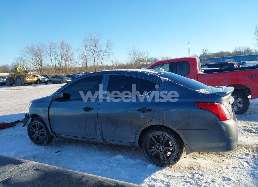 Photo 15 of 2019 Nissan Versa 1.6 S+ (VIN 3N1CN7AP1KL880461)