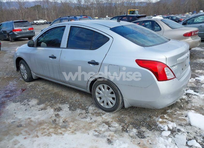 Photo 3 of 2012 Nissan Versa 1.6 S (VIN 3N1CN7AP2CL852444)