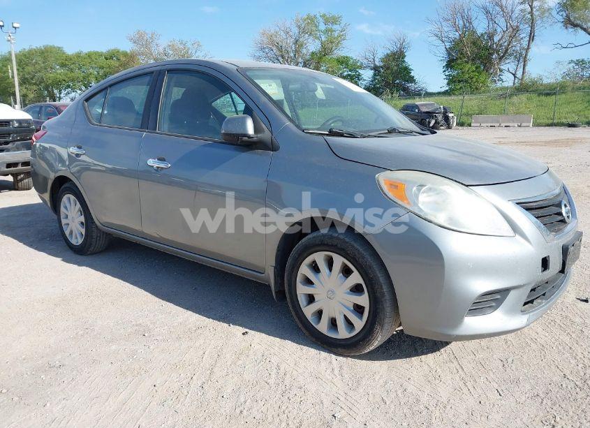 2012 Nissan Versa 1.6 SV (VIN 3N1CN7AP2CL902470) main photo