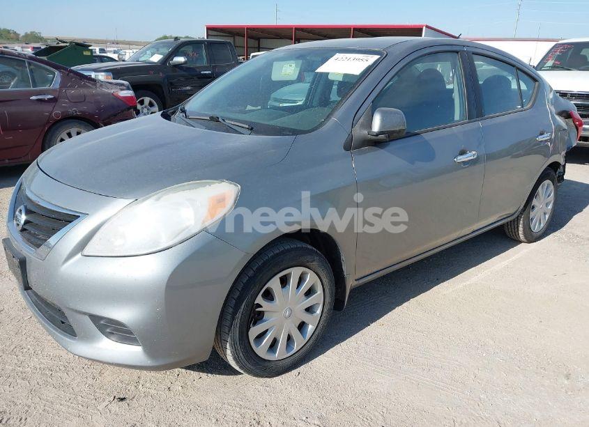 Photo 2 of 2012 Nissan Versa 1.6 SV (VIN 3N1CN7AP2CL902470)