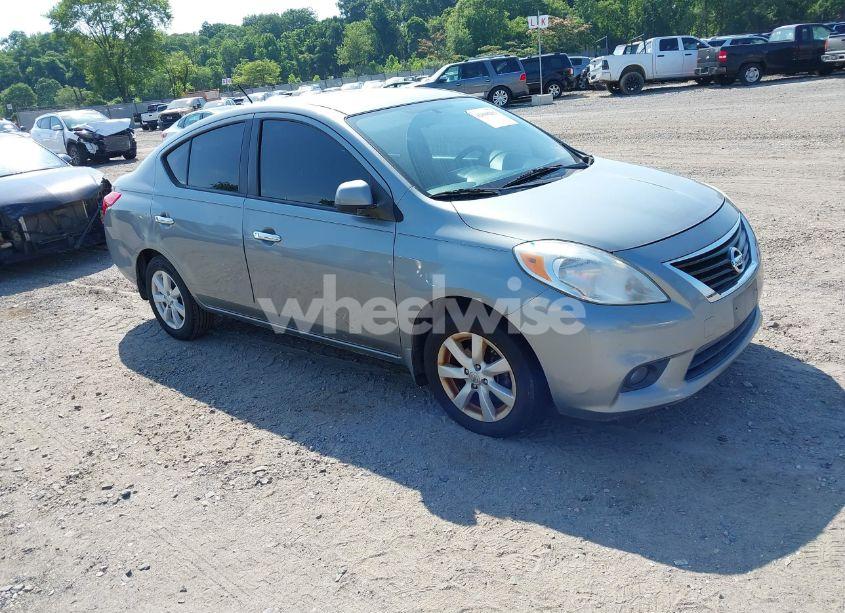 2012 Nissan Versa 1.6 SL (VIN 3N1CN7AP2CL945917) main photo