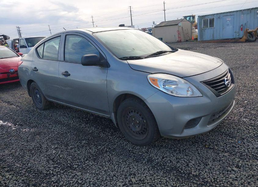 2013 Nissan Versa 1.6 S+ (VIN 3N1CN7AP2DL839307) main photo