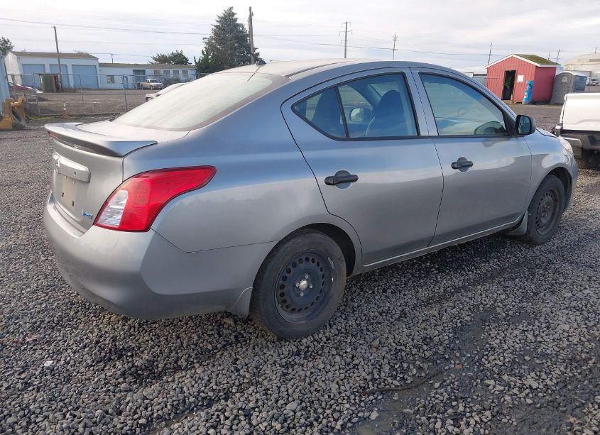 Photo 4 of 2013 Nissan Versa 1.6 S+ (VIN 3N1CN7AP2DL839307)