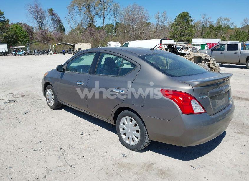 Photo 3 of 2013 Nissan Versa 1.6 SV (VIN 3N1CN7AP2DL841722)
