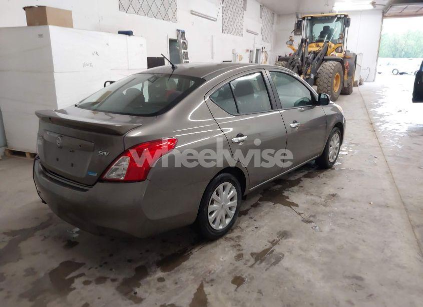 Photo 4 of 2013 Nissan Versa 1.6 SV (VIN 3N1CN7AP2DL867060)
