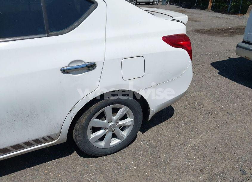 Photo 6 of 2013 Nissan Versa 1.6 SL (VIN 3N1CN7AP2DL876518)