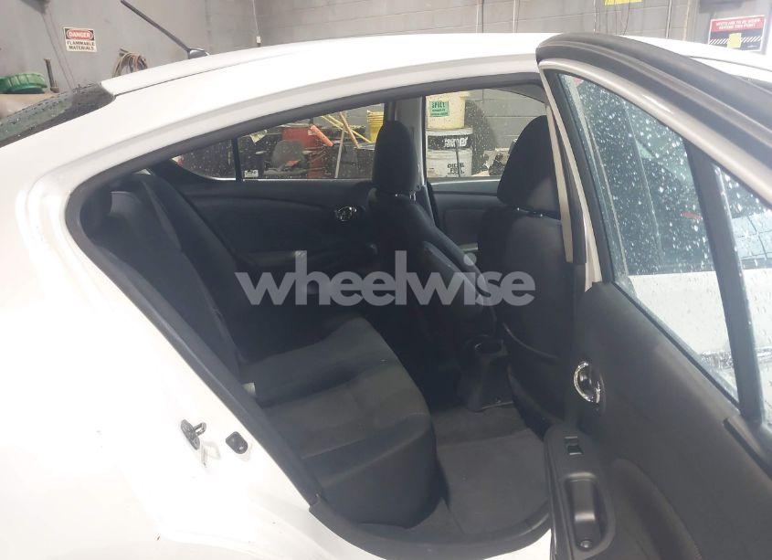 Photo 8 of 2013 Nissan Versa 1.6 SL (VIN 3N1CN7AP2DL884635)