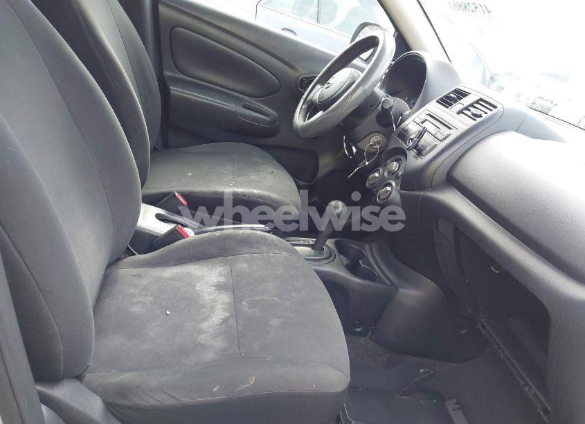 Photo 5 of 2013 Nissan Versa 1.6 S+ (VIN 3N1CN7AP2DL888278)