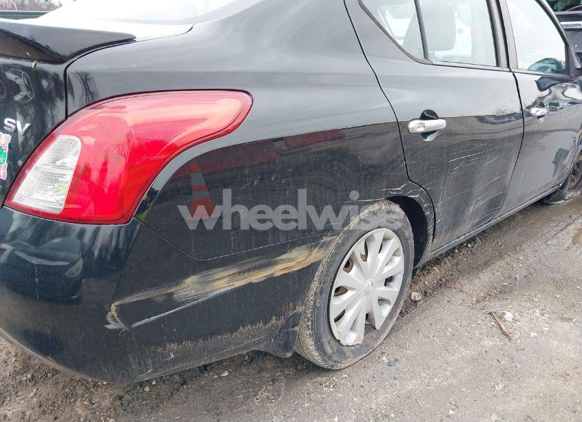 Photo 15 of 2013 Nissan Versa 1.6 SV (VIN 3N1CN7AP2DL889656)