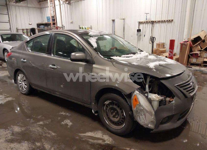 2014 Nissan Versa 1.6 S/1.6 S+/1.6 SL/1.6 SV (VIN 3N1CN7AP2EK455471) main photo