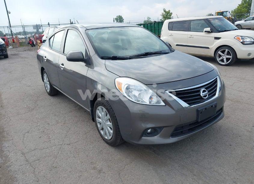 2014 Nissan Versa 1.6 SV (VIN 3N1CN7AP2EL816577) main photo