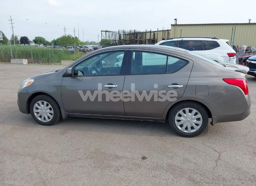 Photo 14 of 2014 Nissan Versa 1.6 SV (VIN 3N1CN7AP2EL816577)