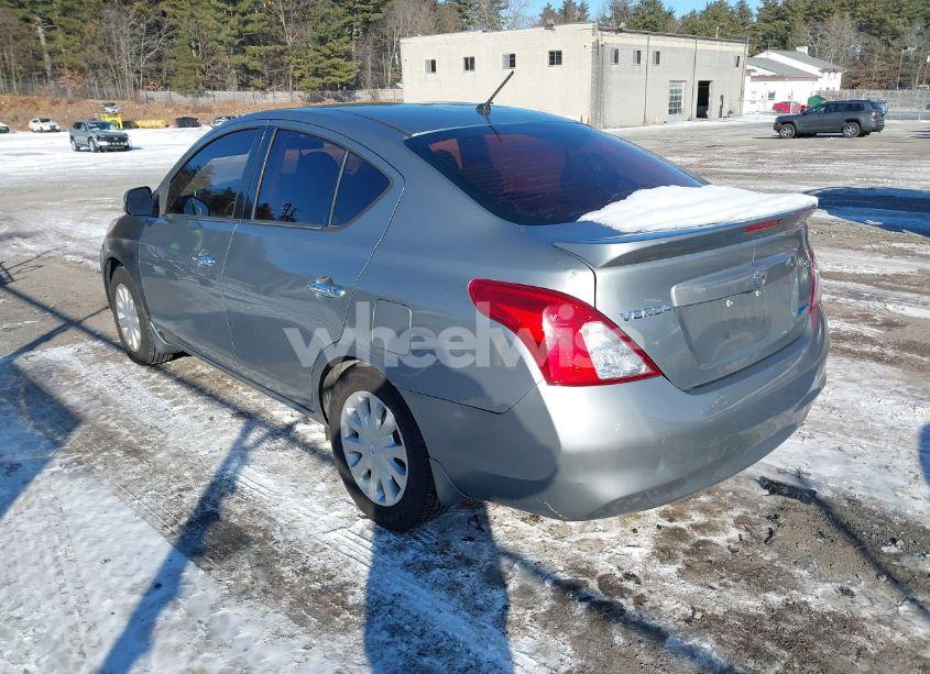 Photo 3 of 2014 Nissan Versa 1.6 SV (VIN 3N1CN7AP2EL838899)