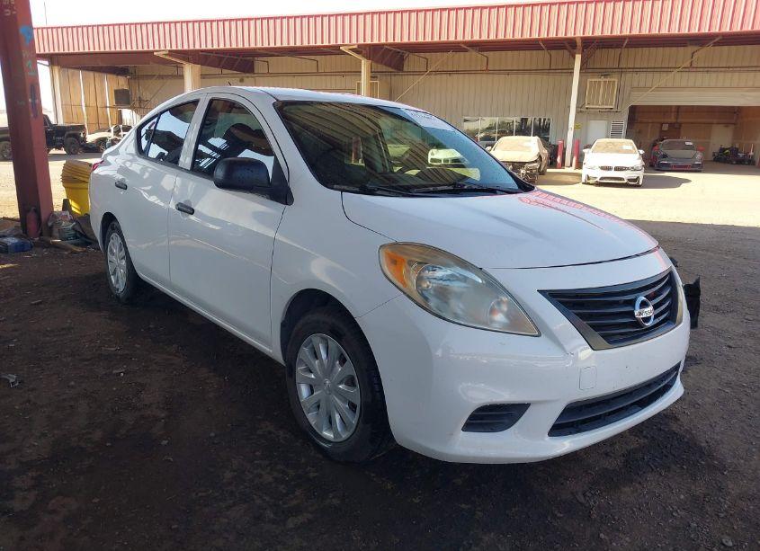2014 Nissan Versa 1.6 S (VIN 3N1CN7AP2EL839809) main photo