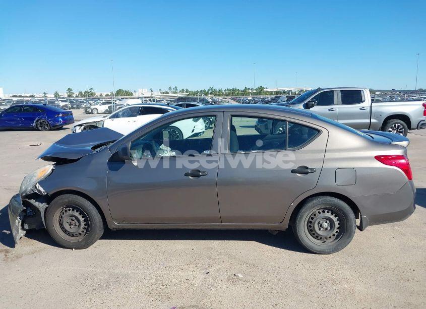 Photo 14 of 2014 Nissan Versa 1.6 S+ (VIN 3N1CN7AP2EL857646)