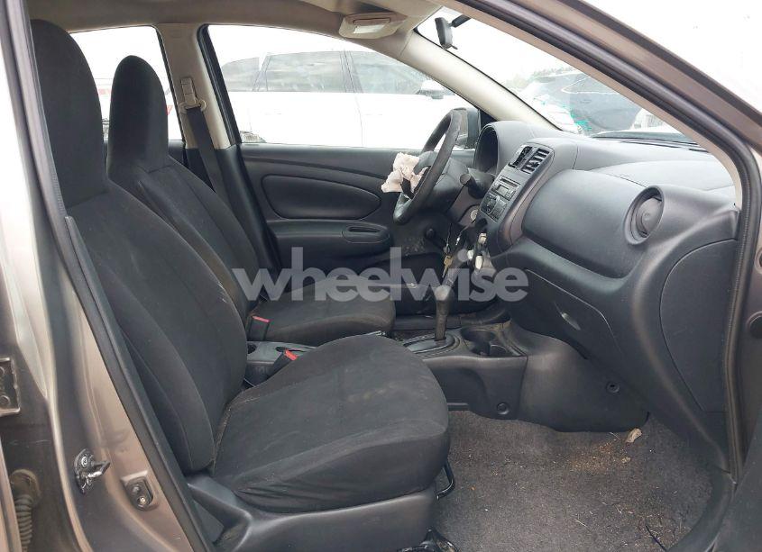 Photo 5 of 2014 Nissan Versa 1.6 S+ (VIN 3N1CN7AP2EL857646)