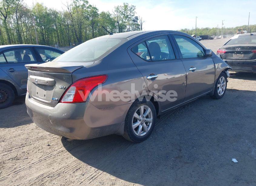 Photo 4 of 2014 Nissan Versa 1.6 SV (VIN 3N1CN7AP2EL877539)