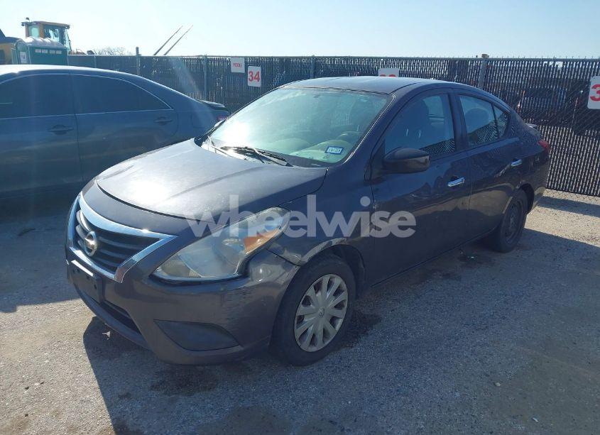 Photo 2 of 2015 Nissan Versa 1.6 SV (VIN 3N1CN7AP2FL802924)