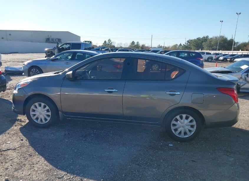 Photo 14 of 2015 Nissan Versa 1.6 SV (VIN 3N1CN7AP2FL830111)