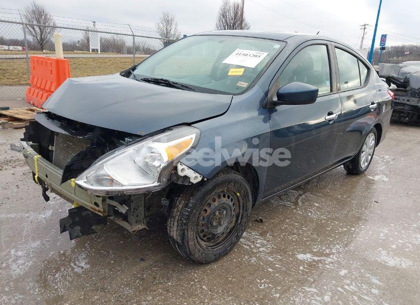 Photo 2 of 2015 Nissan Versa 1.6 S/1.6 S+/1.6 SL/1.6 SV (VIN 3N1CN7AP2FL838239)