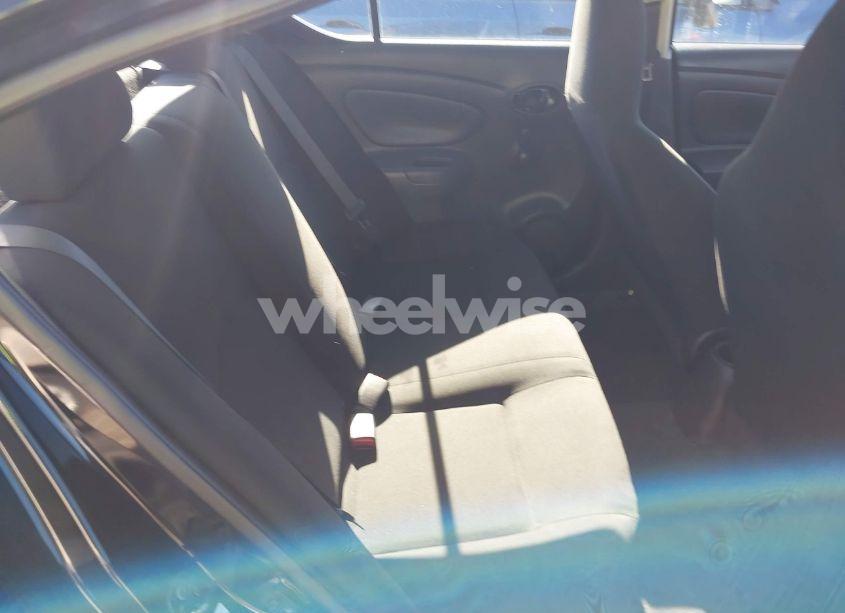 Photo 8 of 2015 Nissan Versa 1.6 S (VIN 3N1CN7AP2FL842792)