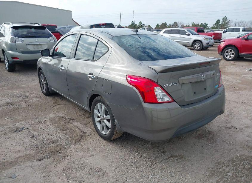 Photo 3 of 2015 Nissan Versa 1.6 SL (VIN 3N1CN7AP2FL864114)