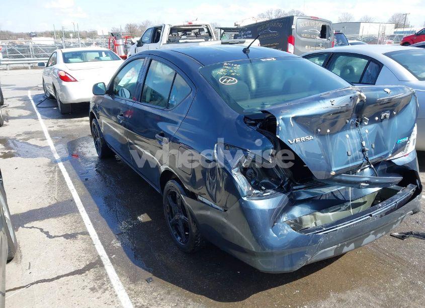 Photo 3 of 2015 Nissan Versa 1.6 S+ (VIN 3N1CN7AP2FL928118)