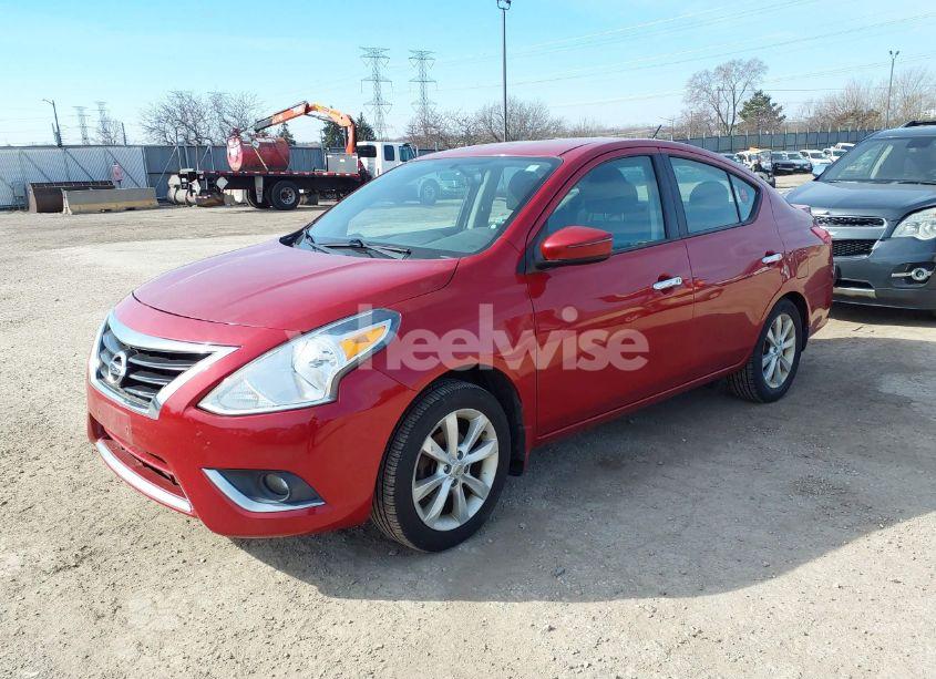 Photo 2 of 2015 Nissan Versa 1.6 SL (VIN 3N1CN7AP2FL933190)