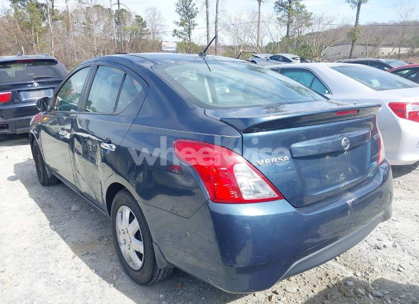 Photo 3 of 2015 Nissan Versa 1.6 SV (VIN 3N1CN7AP2FL942455)
